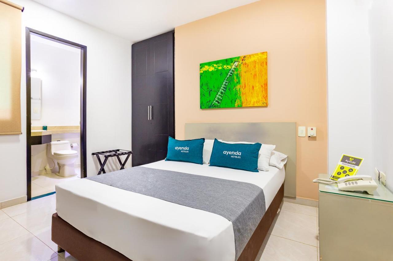 Hotel Ayenda Monteria Central Екстер'єр фото
