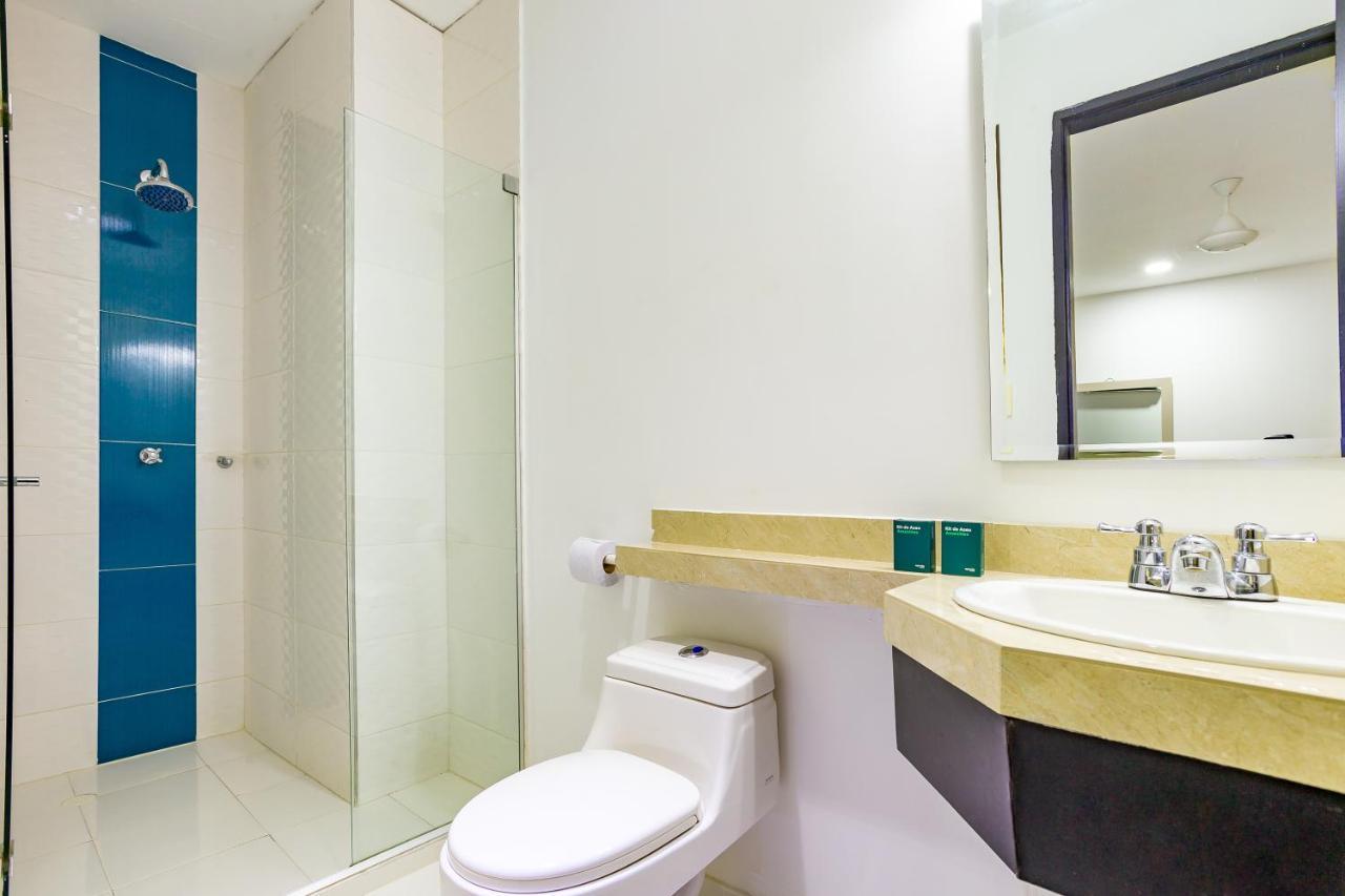 Hotel Ayenda Monteria Central Екстер'єр фото