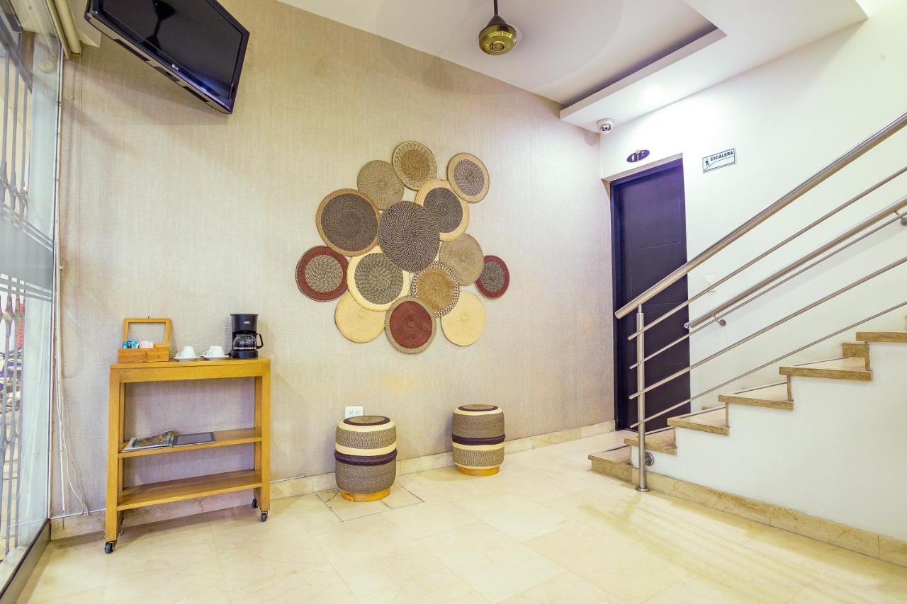 Hotel Ayenda Monteria Central Екстер'єр фото