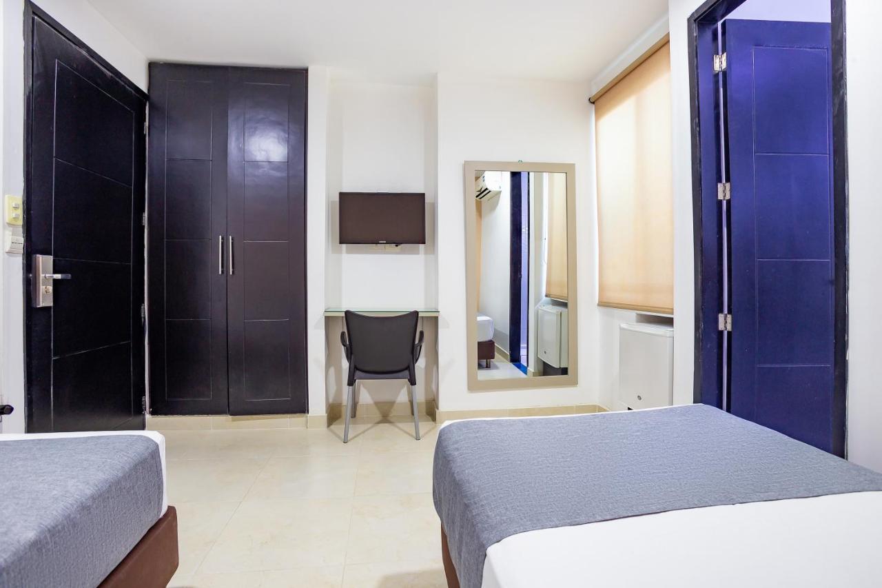 Hotel Ayenda Monteria Central Екстер'єр фото